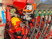Drillmaschine Accord Waspeenzaaimachine / Zaaimachine