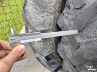 Räder, Reifen, Felgen & Distanzringe Alliance 270/95R32