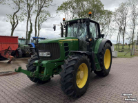 Schlepper / Traktor John Deere 6830