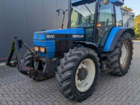 Schlepper / Traktor New Holland 6640 SE