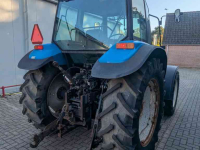 Schlepper / Traktor New Holland 6640 SE