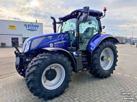 Schlepper / Traktor New Holland T6.180 AC Stage V Blue Power GPS