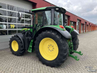 Schlepper / Traktor John Deere 6090M