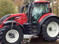 Schlepper / Traktor Valtra T234A Tractor