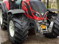 Schlepper / Traktor Valtra T234A Tractor