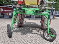 Schlepper / Traktor  SMA tool-carrier portaaltrekker met Trimble en LVS