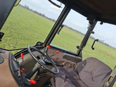 Schlepper / Traktor John Deere 1850