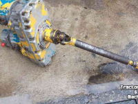 Diverse Gebrauchte Teile  Hydro olie pomp / aandrijf kast met dubbele pomp