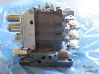 Schlepper / Traktor New Holland Compleet Hydraulisch ventielenblok voor T4.xxx Case-IH Farmall Steyr Kompakt parts nr:47396611