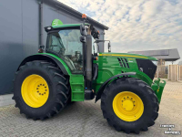 Schlepper / Traktor John Deere 6210 R