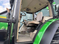 Schlepper / Traktor John Deere 6210 R