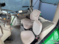 Schlepper / Traktor John Deere 6210 R