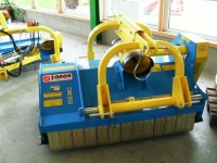 Schlegelmulchgeräte Zanon Importeur NL . Front/achter types