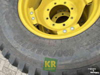 Räder, Reifen, Felgen & Distanzringe BKT 480/80R34 IND (18.4R34) Ride Max + 400/80R24 IND (14.9 R24) Ride max