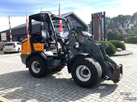 Radlader Giant V4502T