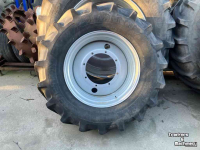 Räder, Reifen, Felgen & Distanzringe Vredestein 650/65R42 95% + 540/65R30 95% Traction 65 Demo