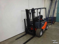 Gabelstapler Toyota 8FBM16TW