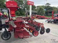 Durchsämaschine Badalini Strip-till Stroken frees met 6 rij HE-VA mulch zaaimachine