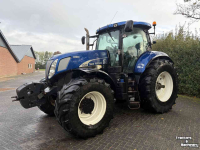 Schlepper / Traktor New Holland T7.235 autocommand
