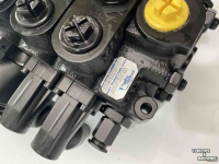 Diverse neue Teile Giant ventielblokken NIEUW V6004tele V5003 G4500 G5000