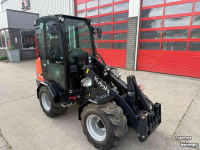 Radlader Kubota RT220-2a nieuw. ( Giant G2300 X-tra HD ) Cabine
