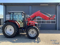 Schlepper / Traktor Massey Ferguson 5709M Dyna4 met voorlader