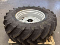 Räder, Reifen, Felgen & Distanzringe Trelleborg 650/65R38 TM800 demontage