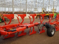 Pflüge Kuhn Vari Master 6 Onland Eco