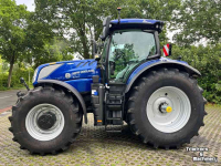 Schlepper / Traktor New Holland T 7.270 AC New Gen