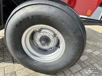 Pressen Massey Ferguson 1840