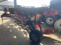 Pflüge Kverneland 3300 S vario met steenbeveiliging  150 ha geploegd