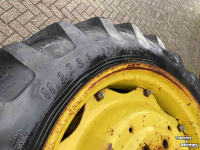 Räder, Reifen, Felgen & Distanzringe Alliance 11.2R32 en 12.4R46 op velg