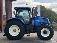 Schlepper / Traktor New Holland T7.260PLMI vario Stage V Fronthef+PTO Lucht Hydr. rem GPS 56km