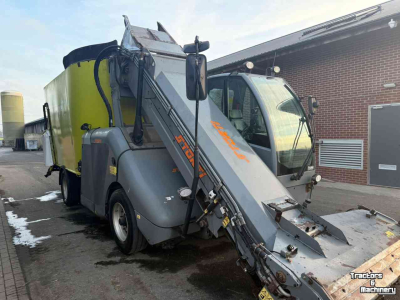 Selbstfahrende Futtermischwagen Storti Dobermann SW 250 AS EVO