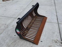 Ladeschaufeln  Diverse shovel, kraan