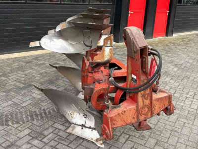 Pflüge Krone Askan 140/3