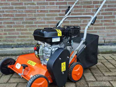 Sonstiges Rasen- und Grundstückspflegemaschinen und Zubehör  Dormak SC45 Verticuteermachine
