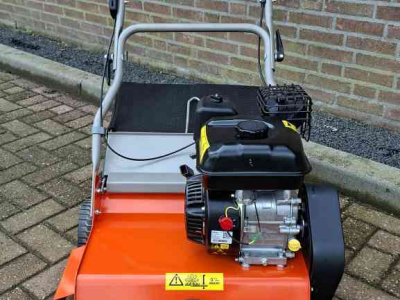 Sonstiges Rasen- und Grundstückspflegemaschinen und Zubehör  Dormak SC45 Verticuteermachine