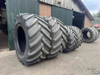 Räder, Reifen, Felgen & Distanzringe Michelin 900/60R42 710/60R34