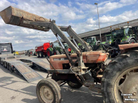 Schlepper / Traktor Renault 651