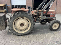 Schlepper / Traktor Renault 651