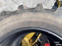Räder, Reifen, Felgen & Distanzringe Firestone 580/70R42 60%