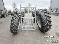 Räder, Reifen, Felgen & Distanzringe Michelin 20.8 R38 + 16.9 R28, 520/85 R38 + 420/85 R28