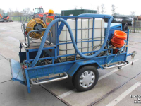 Autoanhänger bis 3500 Kg  Spuitaanhanger enkelas met IBC watertank en slanghaspels