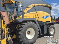 Feldhäcksler New Holland FR9080