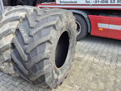 Räder, Reifen, Felgen & Distanzringe Trelleborg 600/70R28 12mm TM900