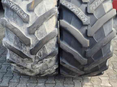 Räder, Reifen, Felgen & Distanzringe Trelleborg 600/70R28 12mm TM900