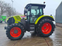 Schlepper / Traktor Claas arion 530