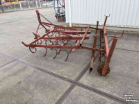 Grubber  triltand