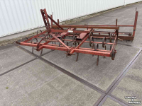 Grubber  triltand